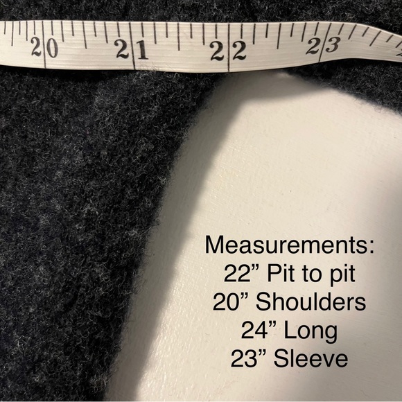 The Disney Store Mickey Outdoors Sweatshirt Pluto Gray Large Lama Embroidered - Picture 4 of 7